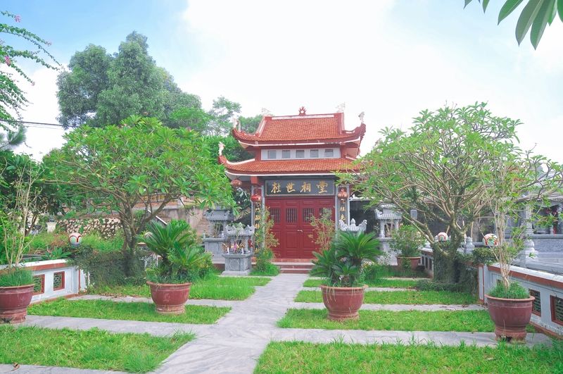 Mộ gia đình gia tộc ở Công viên Vĩnh Hằng Ba vì
